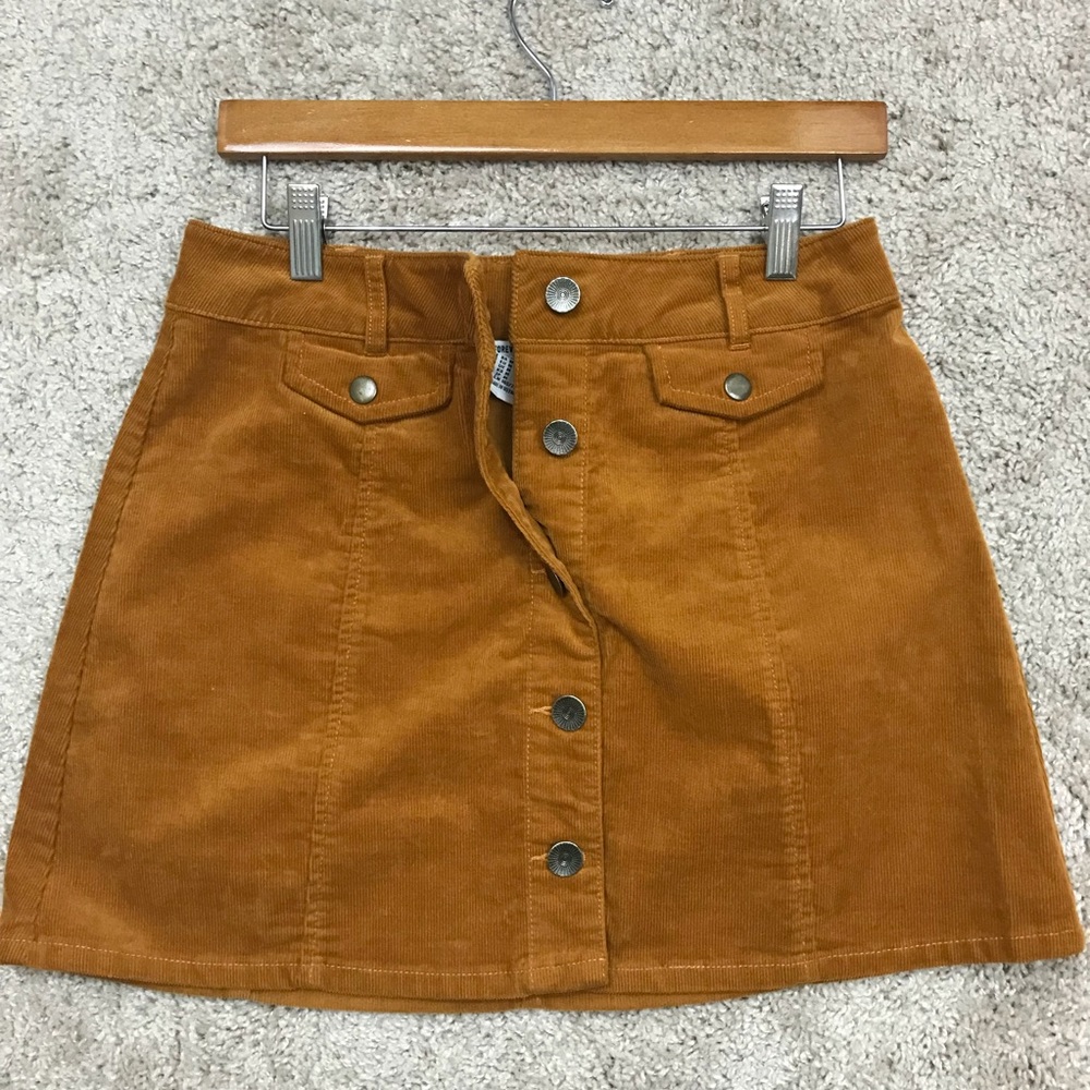 Forever 21 Corduroy Mini for Fall, size M